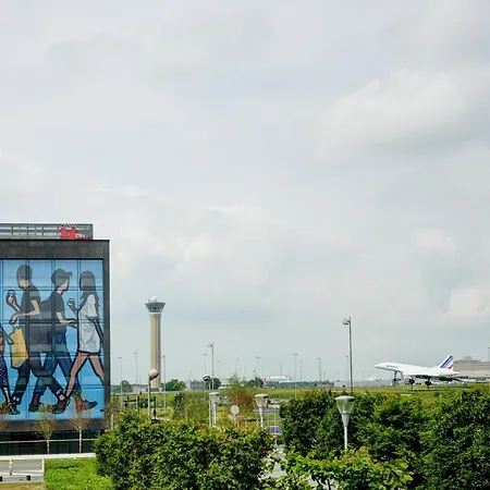 호텔 시티즌m 파리 샤를 드골 공항 르 메스닐 아멜롯