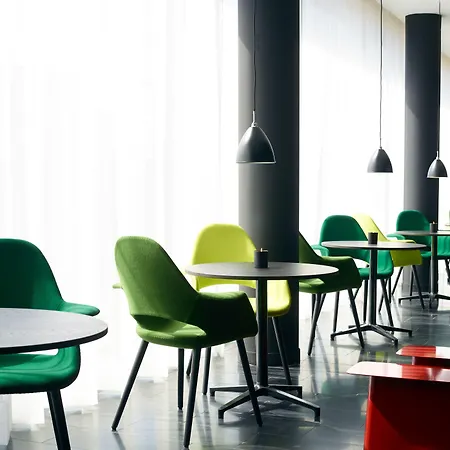 Hotel Citizenm Paris Charles De Gaulle Airport