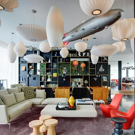 Citizenm Paris Charles De Gaulle Airport 4*