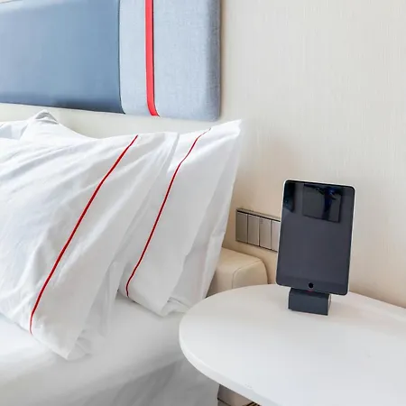 Hotel Citizenm Paris Charles De Gaulle Airport