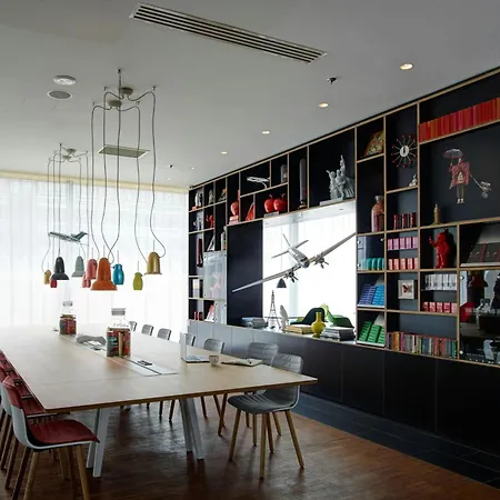Citizenm Paris Charles De Gaulle Airport 4* Le Mesnil-Amelot