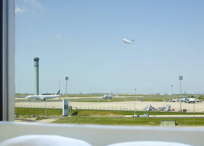 Citizenm Paris Charles De Gaulle Airport Hotel 4*